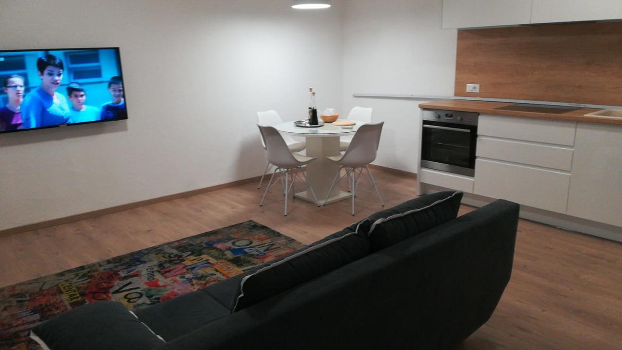 Centar Guest House Makarska Eksteriør bilde